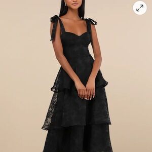 Lulu's Black Lace Midi Dress